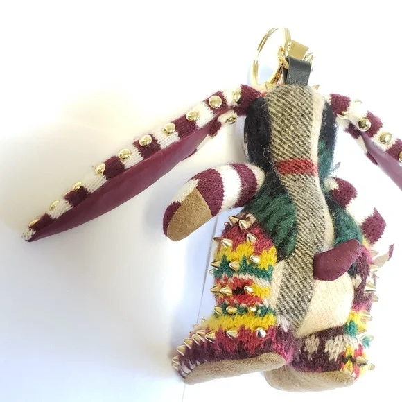 Authentic! Burberry Key Vera the Hare Ring Charm Bunny Rabbit Burberry Keychain - Picture 6 of 14